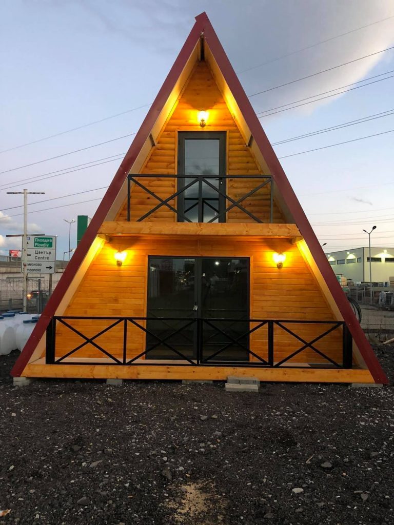 Двуетажна Алпийска вила