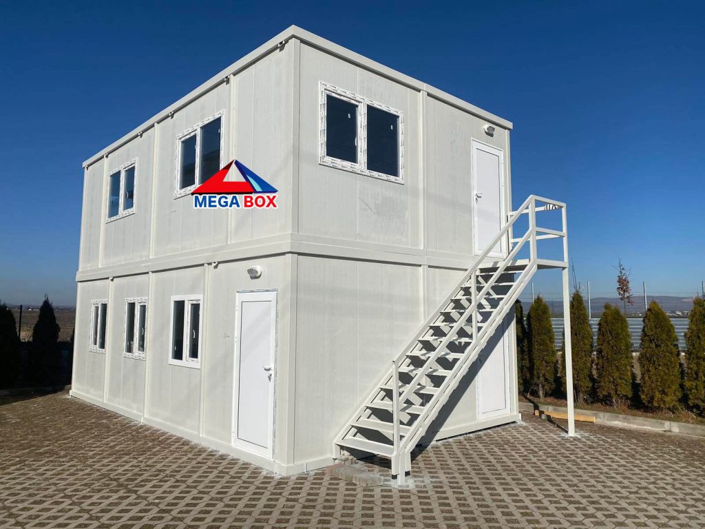 Двуетажна модулна конфигурация